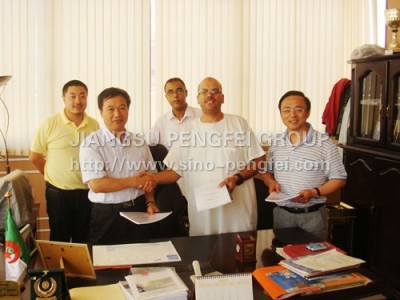 Chairman Wang Jiaan sign contract with North Africa customers for 3000td cement production line