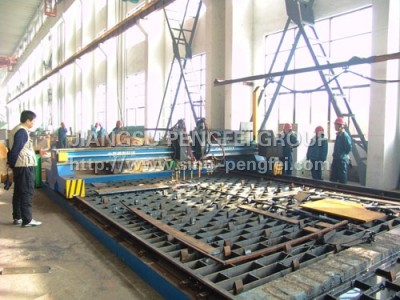 CNC plasma line cutting machine